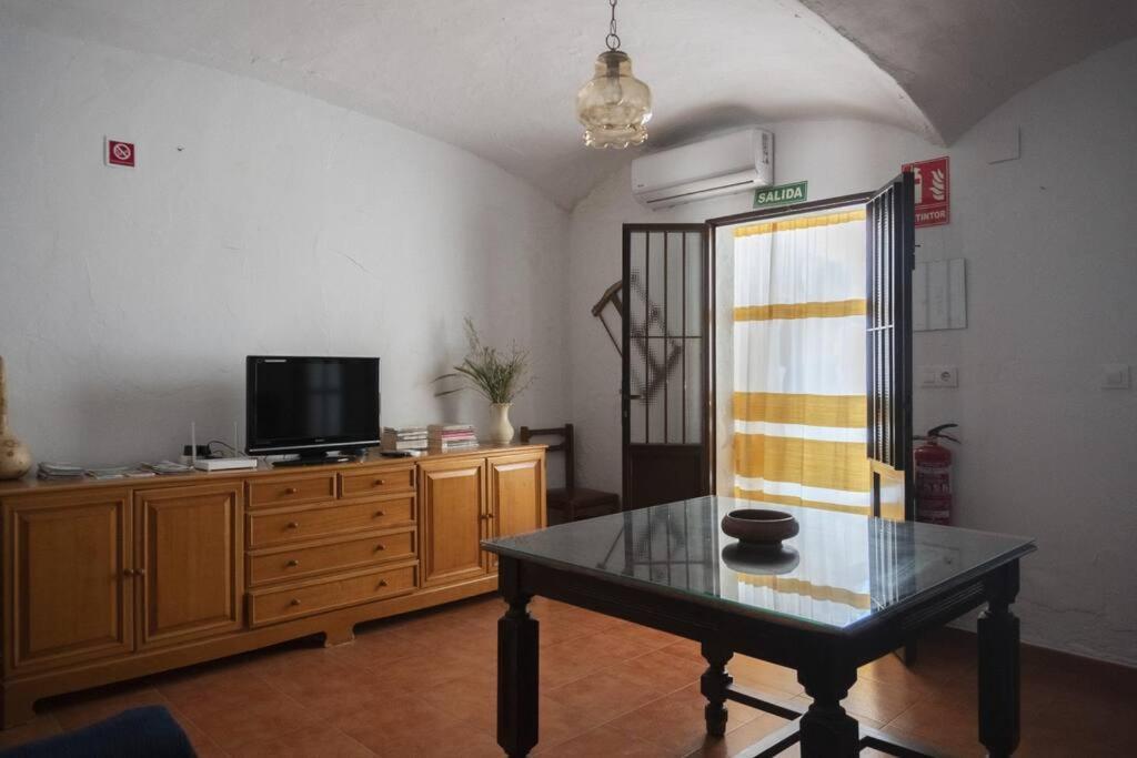 Апартаменты Casa Tipica Extremena Челес Экстерьер фото